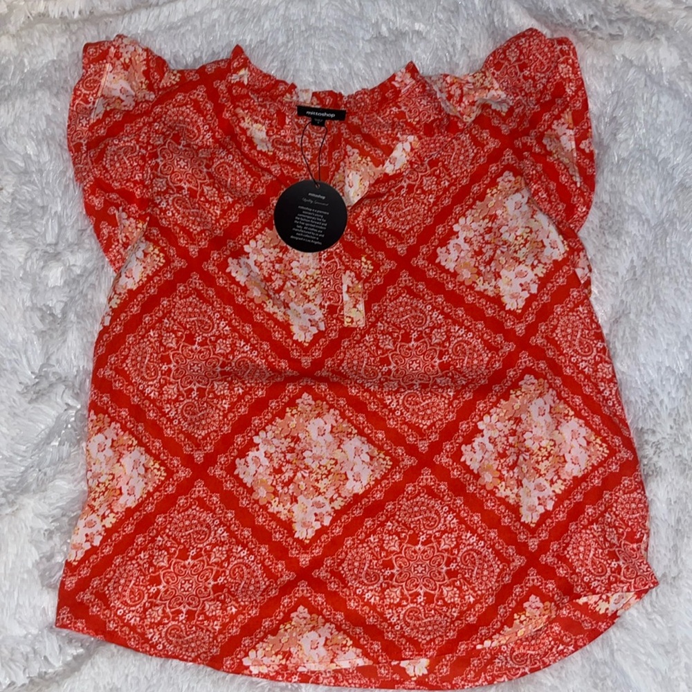 Beautiful mittoshop top